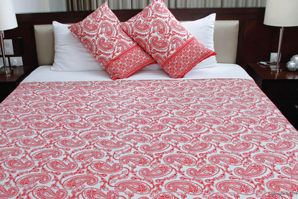 Customized Bedsheets for Home Bedrooms from Vintana Retail Store - Ahmedabad
